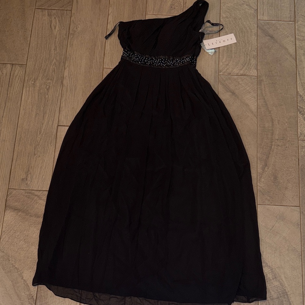 NEW NWT Size 10 Bill Levkoff One-Shoulder Black Evening Dress with Beaded Waist
